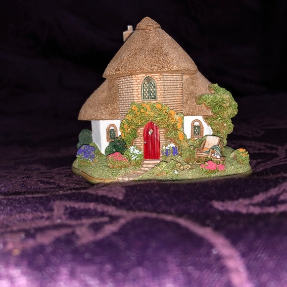 Lilliput Lane Afternoon Tea, Collectors Club - Picture 8 of 10